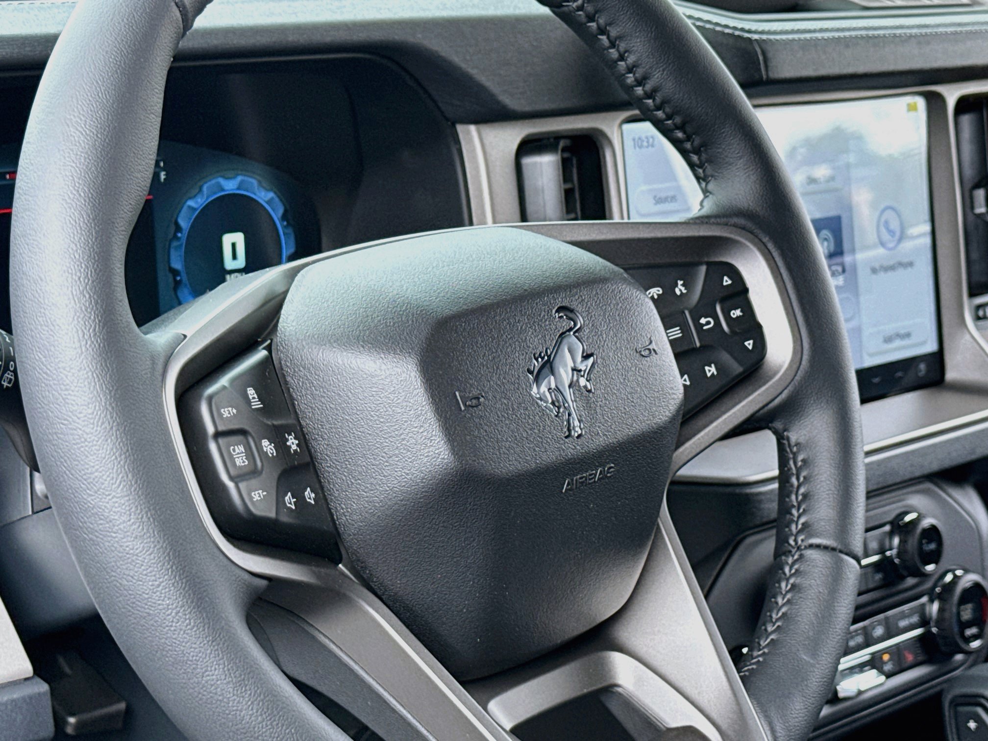 New 2026 Ford Bronco Outer Banks AWD/4WD image 5