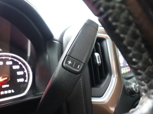 Certified 2020 Chevrolet Silverado 2500 High Country w/ Z71 Off-Road Package AWD/4WD image 19