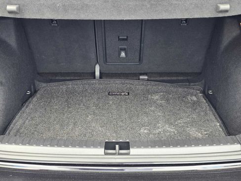Used 2022 Volkswagen Taos SE FWD image 14