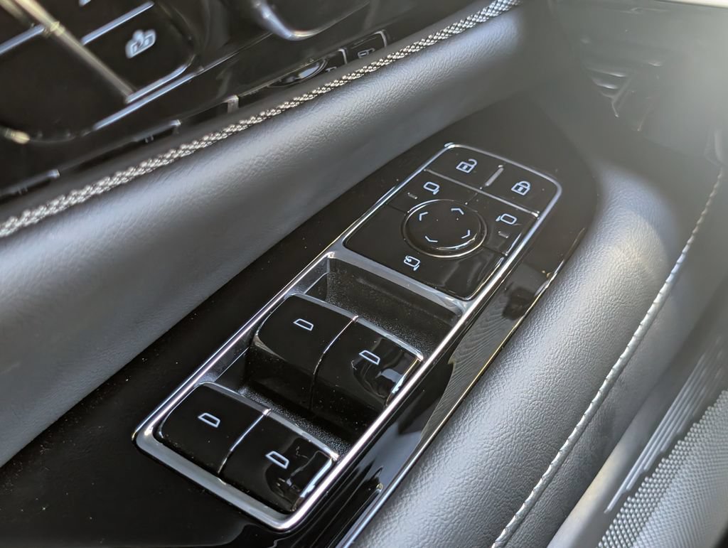 New 2027 Cadillac Optiq Sport AWD/4WD image 29