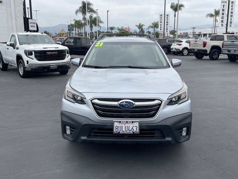 Used 2021 Subaru Outback Premium w/ Popular Package #1 AWD/4WD image 2
