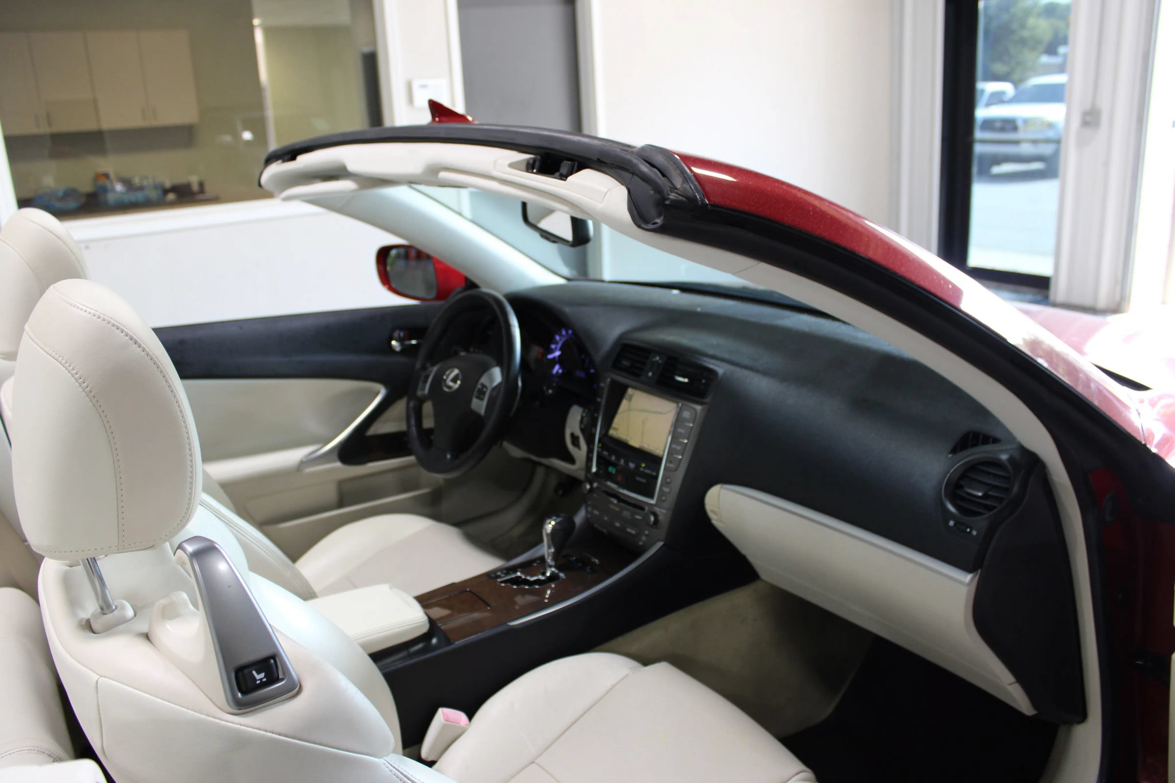 Used 2011 Lexus IS 350C RWD image 48