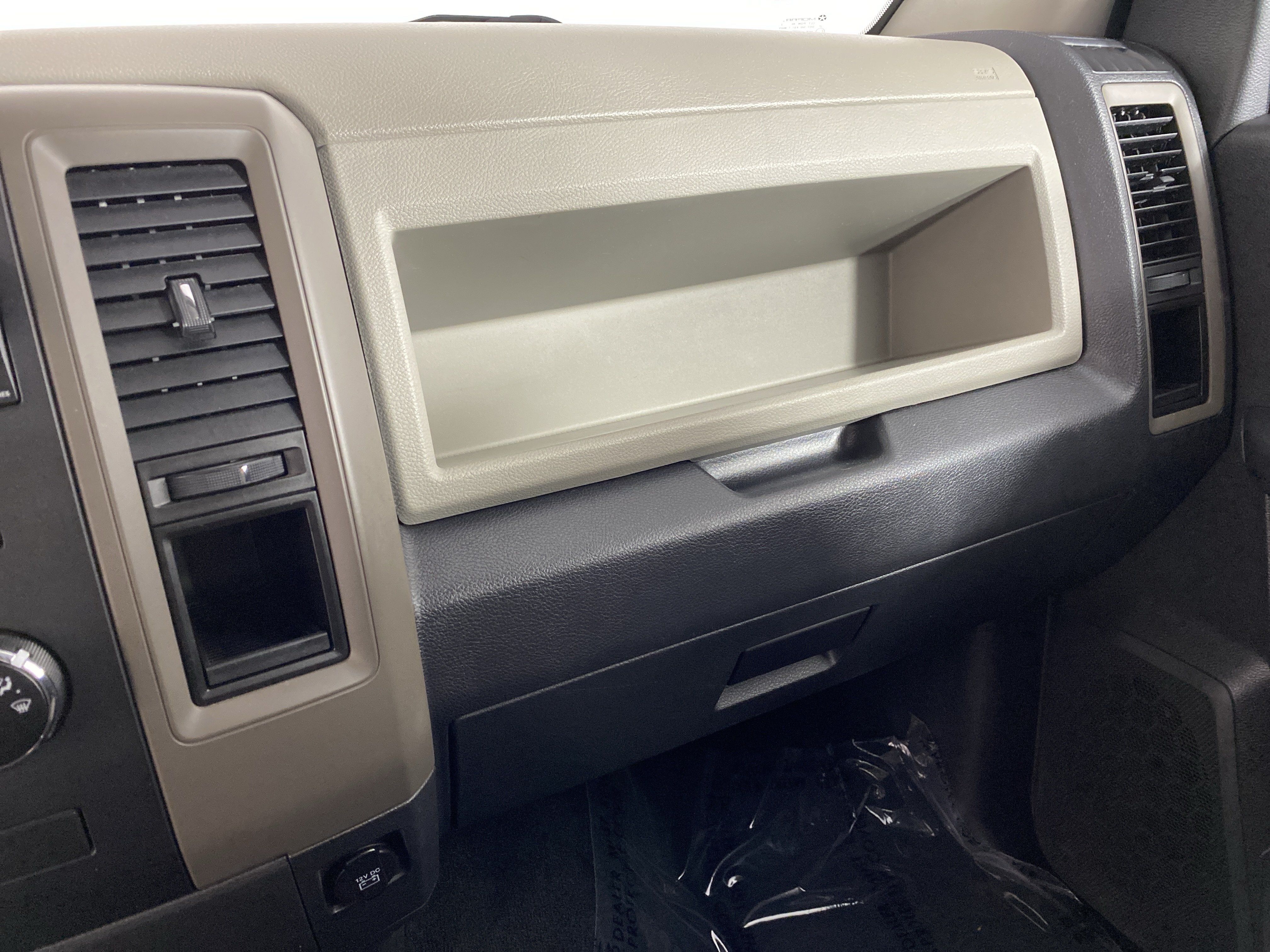 Used 2012 RAM 1500 Express w/ ST Popular Equipment Group AWD/4WD image 25