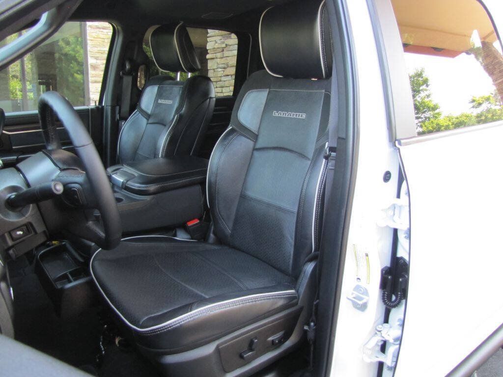 Used 2026 RAM 2500 Laramie AWD/4WD image 15