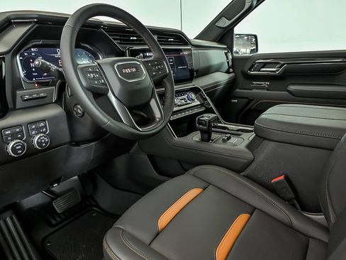 New 2026 GMC Sierra 2500 Denali Ultimate AWD/4WD image 8