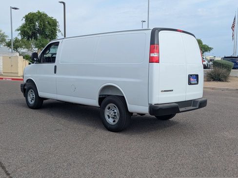 New 2026 Chevrolet Express 2500 w/ Driver Convenience Package RWD image 4