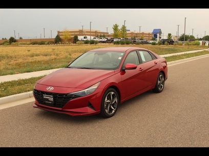 Used 2023 Hyundai Elantra SEL w/ Convenience Package