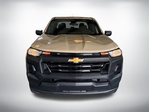 Used 2023 Chevrolet Colorado W/T image 8
