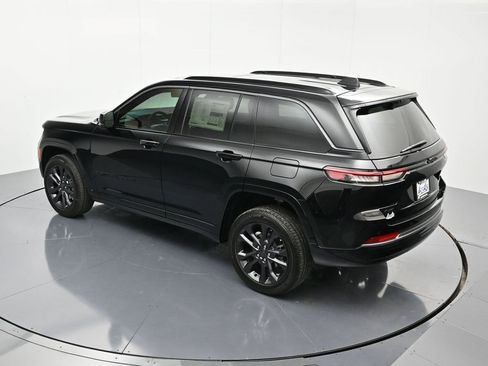 New 2026 Jeep Grand Cherokee Limited image 37