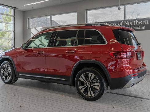 New 2026 Mercedes-Benz GLB 250 4MATIC image 13