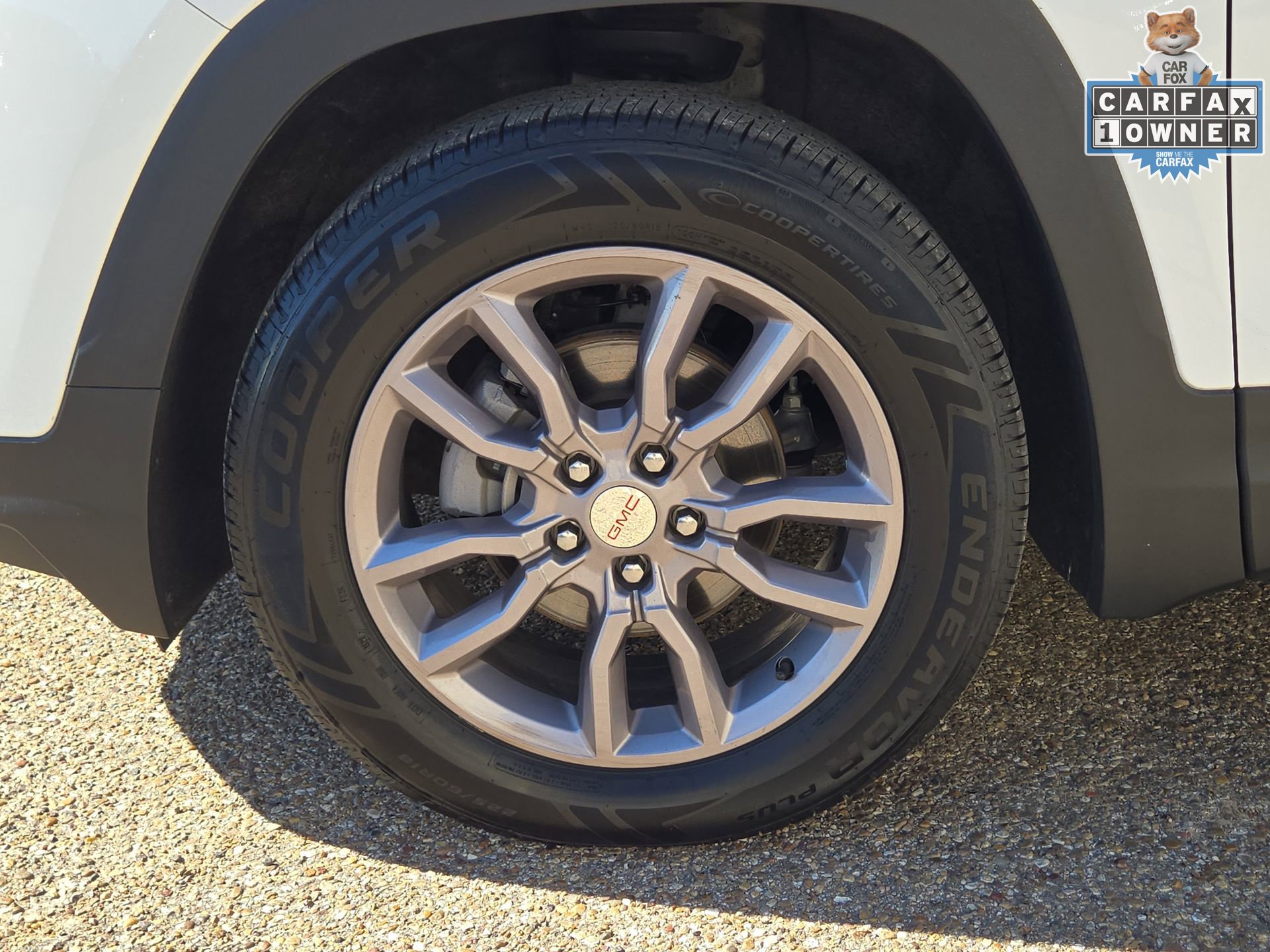 Used 2024 GMC Terrain SLT AWD/4WD image 11