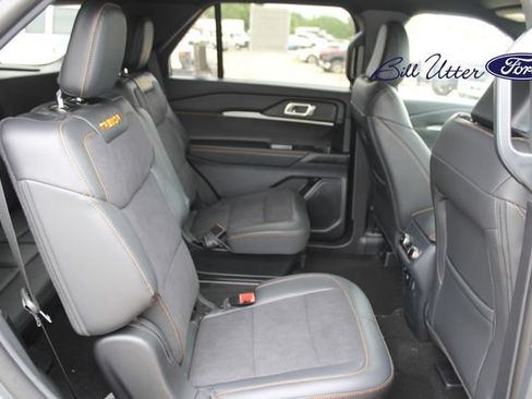New 2026 Ford Explorer Tremor w/ Tremor Convenience Package AWD/4WD image 9