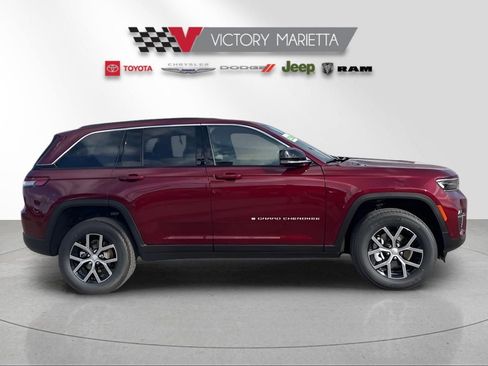 New 2025 Jeep Grand Cherokee Limited w/ Luxury Tech Group II image 6
