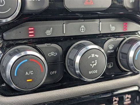 Used 2022 RAM 1500 Big Horn image 6