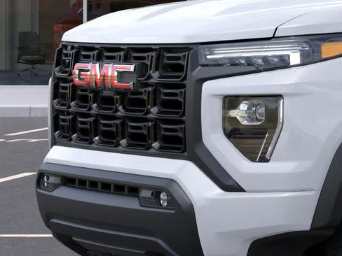 New 2026 GMC Canyon Elevation w/ Convenience Package image 13