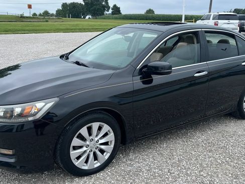Used 2015 Honda Accord EX-L image 7