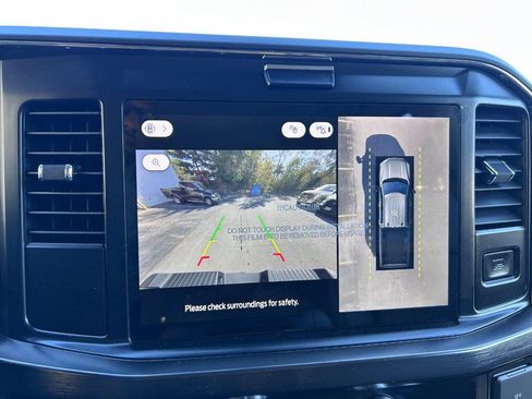 New 2026 Ford F350 Lariat w/ Black Appearance Package image 21