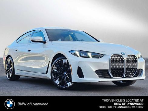 New 2026 BMW 430i xDrive w/ Premium Package AWD/4WD image 1