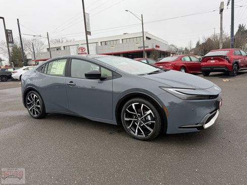 New 2026 Toyota Prius Plug-In Hybrid image 1