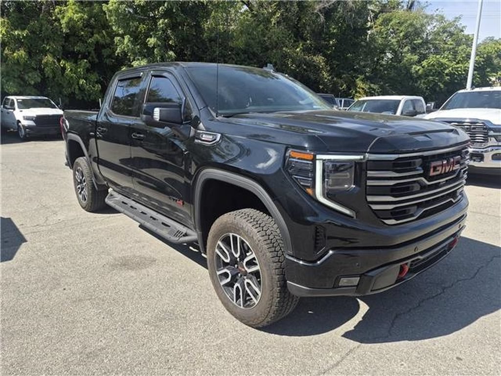 Used 2026 GMC Sierra 1500 AT4 w/ AT4 Premium Package AWD/4WD image 2