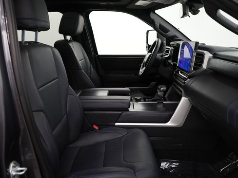 Used 2024 Toyota Sequoia Limited image 10