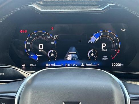 Used 2025 Chevrolet Colorado LT w/ Advanced Trailering Package RWD image 22