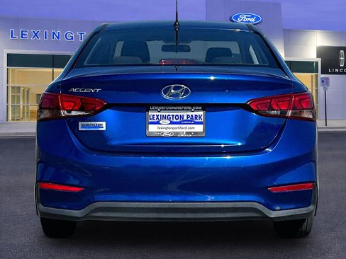 Used 2018 Hyundai Accent SE FWD image 6