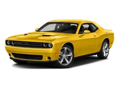 Used 2017 Dodge Challenger SXT w/ Driver Convenience Group