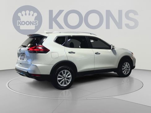 Used 2019 Nissan Rogue S AWD/4WD image 11