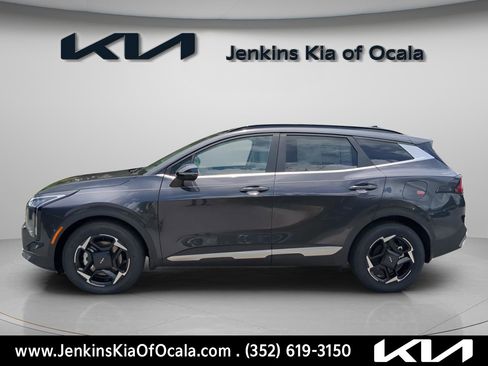 New 2026 Kia Sportage EX w/ EX Panorama Roof Package image 6