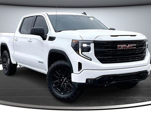 Used 2023 GMC Sierra 1500 Elevation image 3