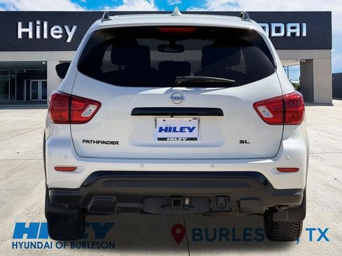 Used 2020 Nissan Pathfinder SL image 5