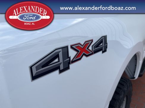 New 2026 Ford F250 XL w/ XL Off-Road Package AWD/4WD image 8