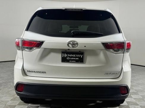 Used 2015 Toyota Highlander XLE AWD/4WD image 7
