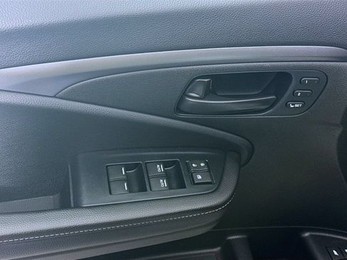 Used 2023 Honda Passport EX-L image 22