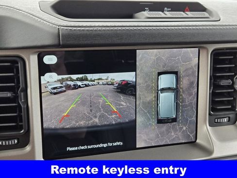 New 2025 Ford Bronco Outer Banks image 17