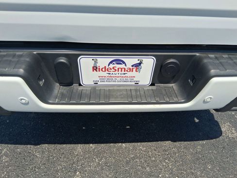 Used 2020 Chevrolet Colorado LT w/ Safety Package image 39