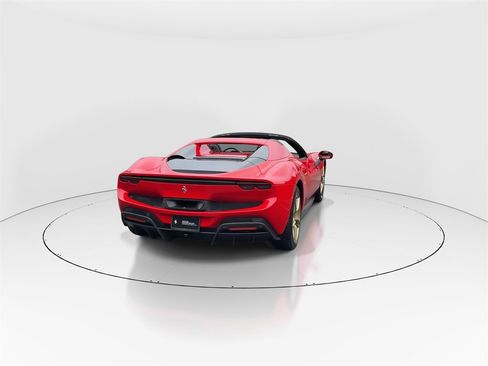 Used 2023 Ferrari 296 GTS image 7