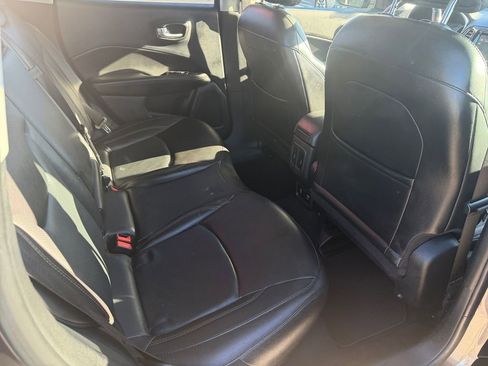 Used 2020 Jeep Compass Limited image 17