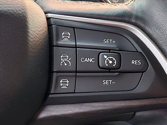 Used 2021 Jeep Grand Cherokee L Limited w/ Luxury Tech Group II AWD/4WD image 7