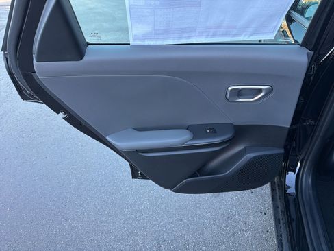 New 2025 Kia K4 LX image 20