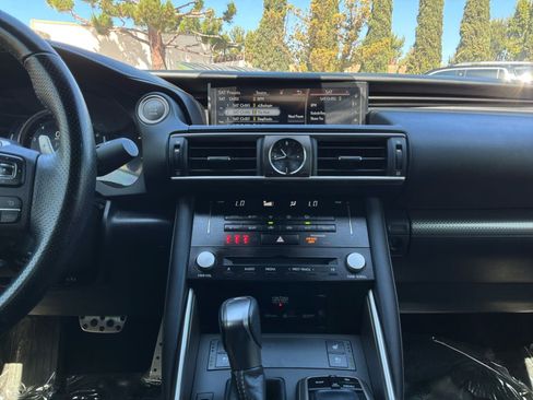 Used 2017 Lexus IS 350 F Sport w/ F Sport Package RWD image 15
