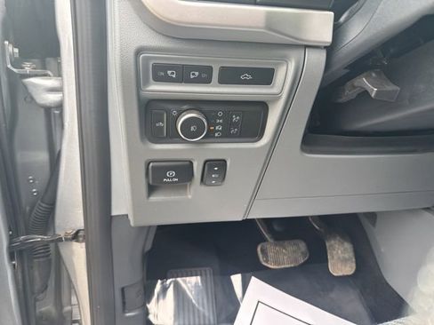 Used 2022 Ford F150 XLT w/ Equipment Group 302A High image 15