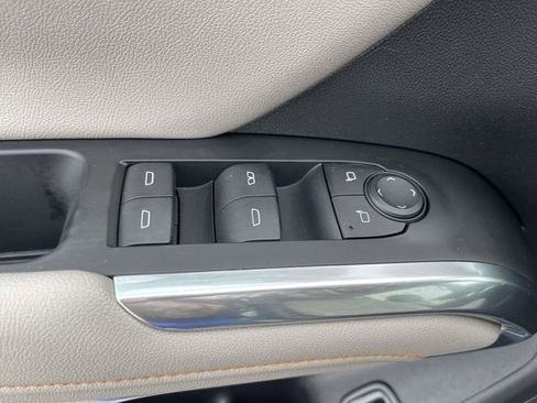 Certified 2024 Chevrolet Traverse LT image 20