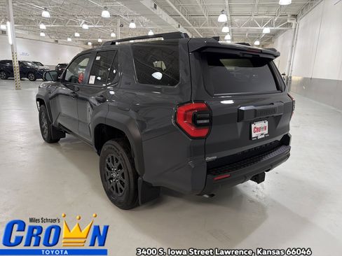 New 2026 Toyota 4Runner SR5 image 6