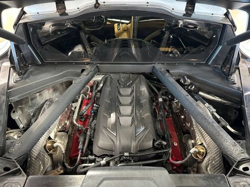 Used 2023 Chevrolet Corvette Stingray Premium Cpe w/ Z51 Performance Package RWD image 39