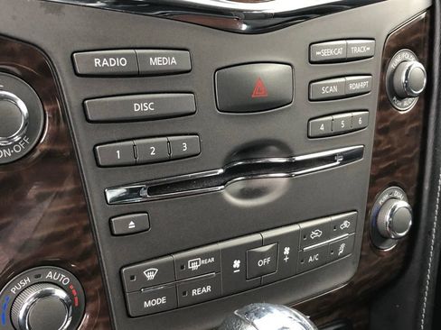Used 2019 Nissan Armada SV w/ Driver Package AWD/4WD image 16