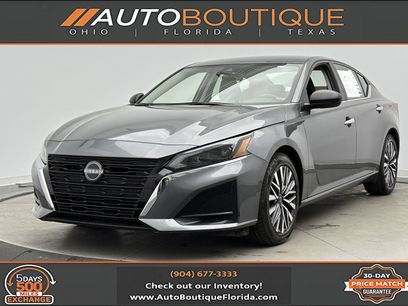 Used 2024 Nissan Altima 2.5 SV