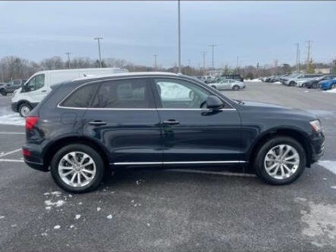 Used 2016 Audi Q5 2.0T Premium image 3