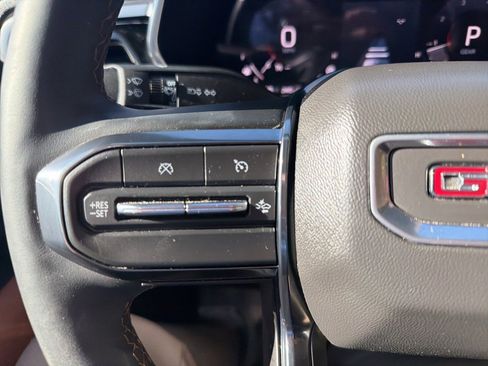 Used 2024 GMC Canyon AT4 w/ AT4 Premium Package image 23